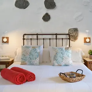  Apartment La Casa Del Medianero Spain