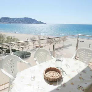 Rhodas 38 , Roses Espagne